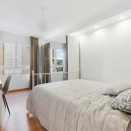 Cb Living - Luxury In Centre